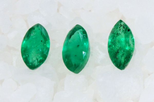 Emerald Marquise