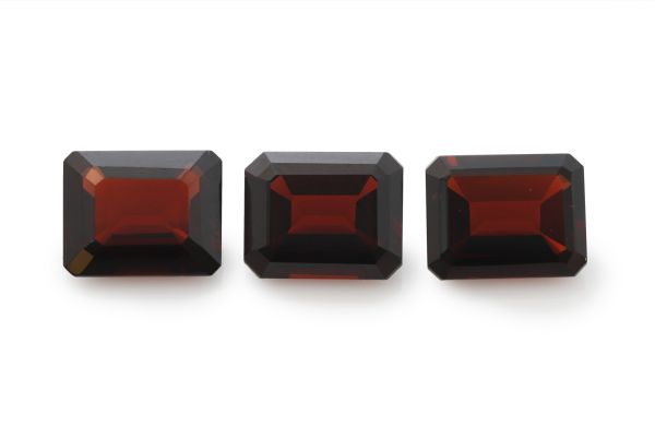 octagon Garnet
