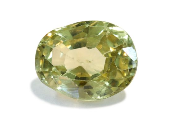 Chrysoberyl Faceted Oval, 1.38 cts. - 5.9x7.5mm