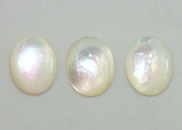 Oval Mother-of-Pearl Cabochons