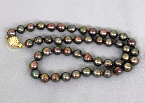 Japanese Akoya Peacock Pearl Necklace -  18" Long - 8-8.5mm