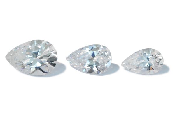 Cubic Zirconia Faceted Pear-Shaped - White