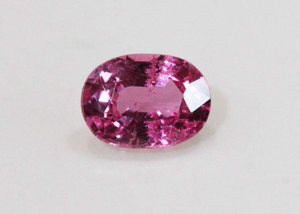 Pink Sapphire Faceted Oval, 1.20 cts. - 12.8x15.8mm