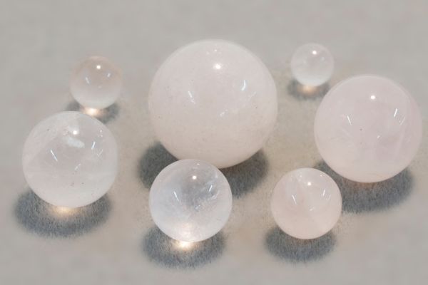 rose quartz spheres