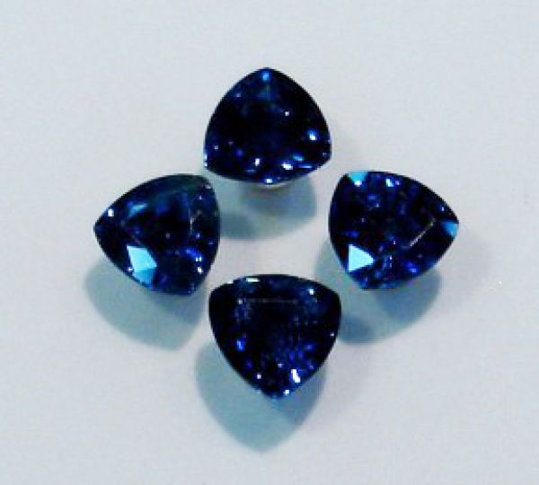 Sapphire Faceted Trilliants