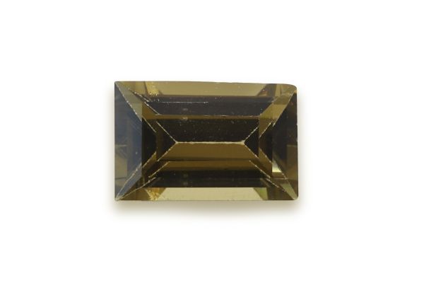 4.5 x 7 mm Natural Sinhalite – Close-Up