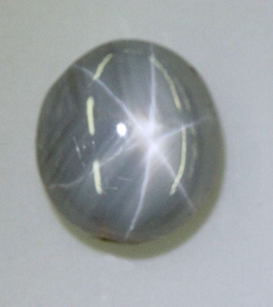 Star sapphire cabochon - 4.78 cts.  