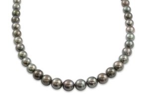 Wholesale Natural Color Tahitian Pearls